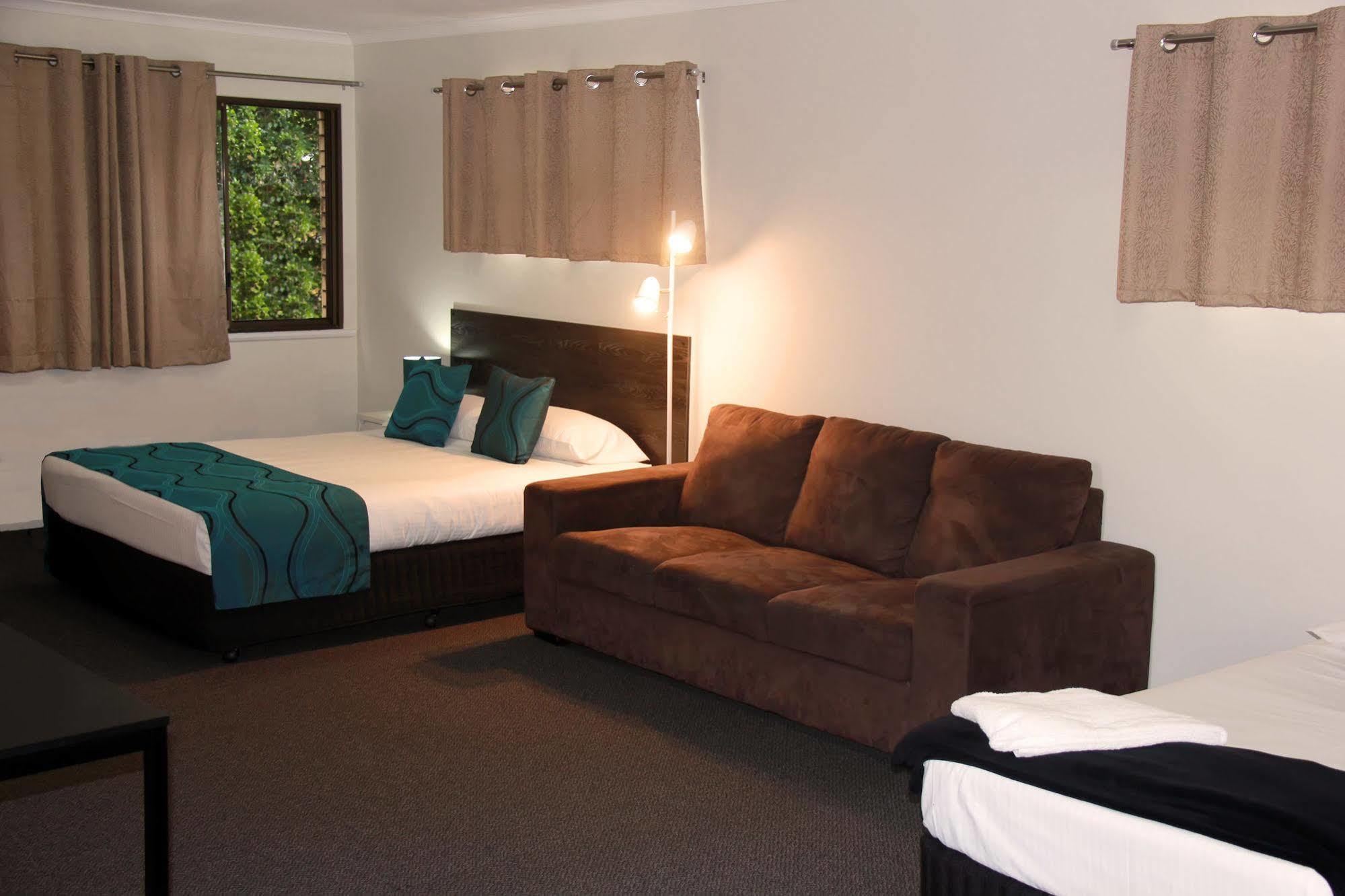 Motel In แนมโบร์ ภายนอก รูปภาพ